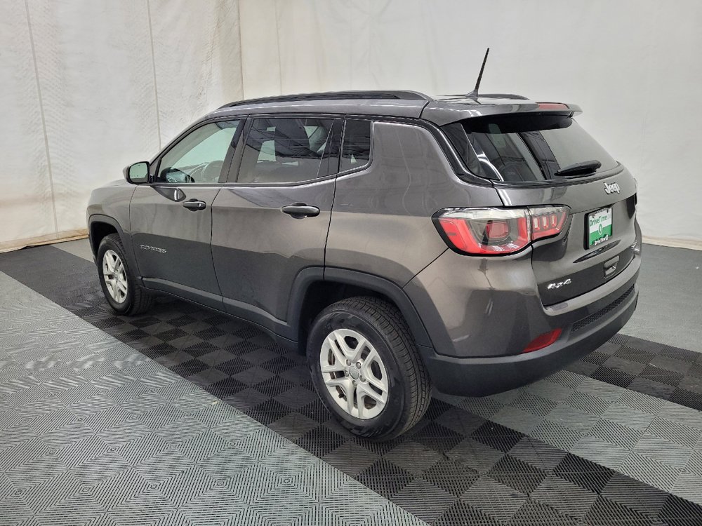 Used 2018 Jeep Compass Sport w/ Cold Weather Group AWD/4WD image 3