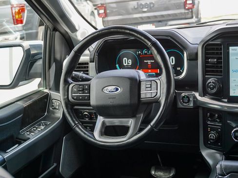 Used 2021 Ford F150 Lariat w/ Equipment Group 502A High AWD/4WD image 17