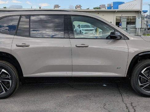 New 2026 Buick Enclave Sport Touring w/ Power Package AWD/4WD image 5
