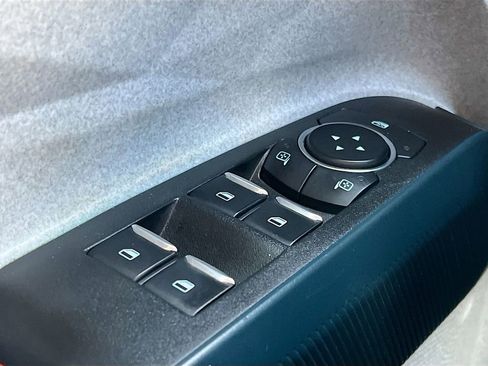 Used 2023 Ford Maverick XLT w/ Equipment Group 300A Standard image 17