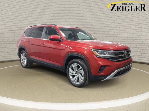 Used 2022 Volkswagen Atlas SE w/ Panoramic Sunroof Package AWD/4WD image 3