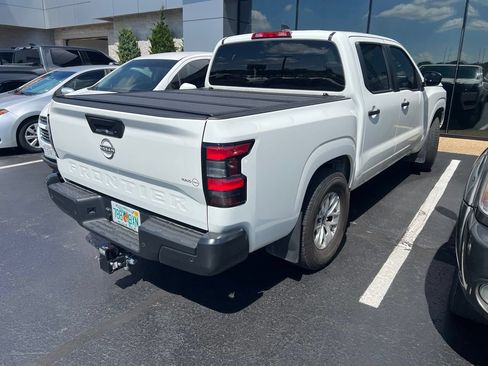 Used 2025 Nissan Frontier S RWD image 7