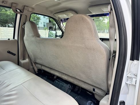 Used 2008 Ford F350 XL RWD image 16