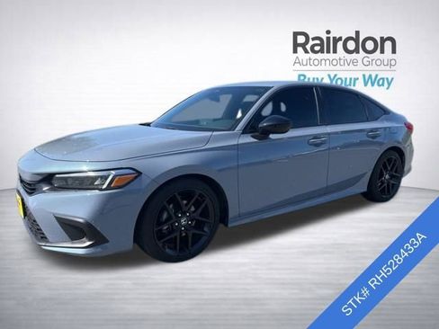 Used 2024 Honda Civic Sport image 3