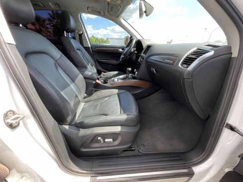 Used 2016 Audi Q5 2.0T Premium Plus w/ Technology Package image 23