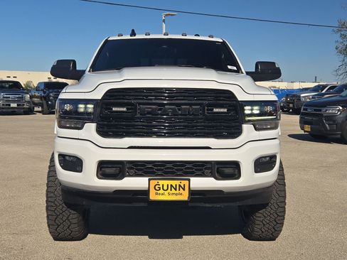 Used 2022 RAM 2500 Limited image 8