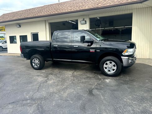 Used 2012 RAM 2500 Big Horn image 4