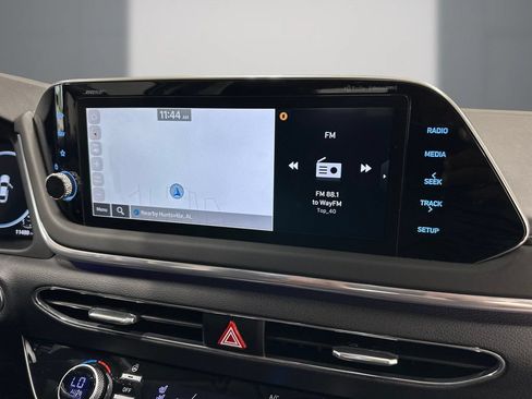 Certified 2023 Hyundai Sonata Limited FWD image 21