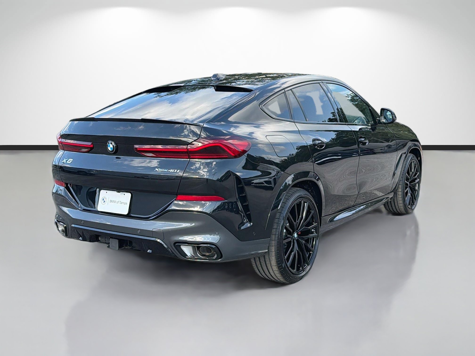 New 2027 BMW X6 xDrive40i w/ Executive Package AWD/4WD image 3