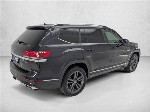 Used 2022 Volkswagen Atlas SEL R-Line image 5