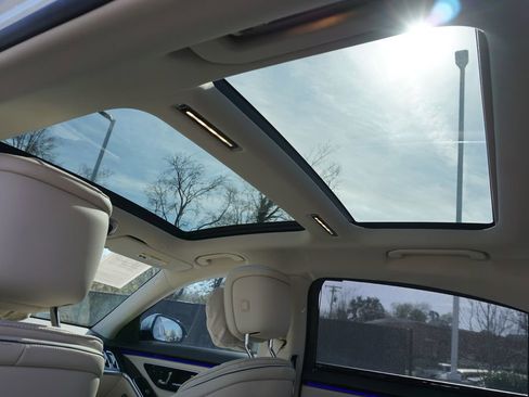 Certified 2023 Mercedes-Benz S 580 4MATIC Sedan image 25