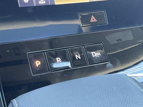 Certified 2025 INFINITI QX80 Luxe image 23