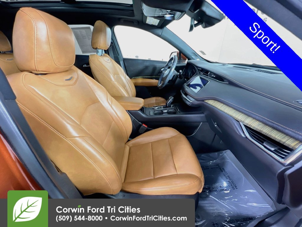 Used 2019 Cadillac XT4 Sport AWD/4WD image 16