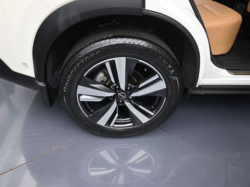 Used 2022 Nissan Rogue Platinum w/ Head-Up Display Package AWD/4WD image 20