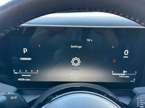 Used 2025 Nissan Kicks SR w/ SR Premium Package AWD/4WD image 25