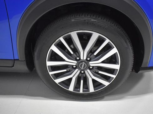 Certified 2023 Nissan Kicks SV FWD image 10