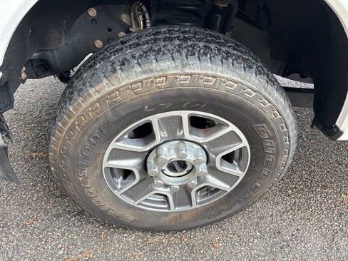 Used 2024 Ford F250 Lariat AWD/4WD image 11