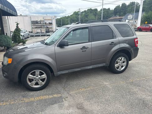 Used 2012 Ford Escape XLT AWD/4WD image 1