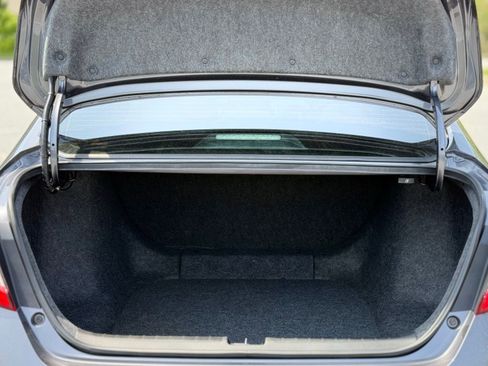 Used 2018 Honda Accord LX image 50