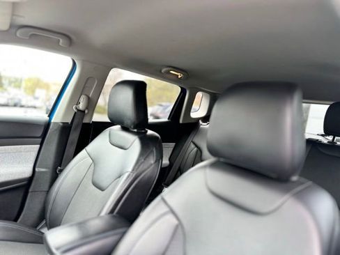 Used 2022 Jeep Compass Latitude w/ Convenience Group AWD/4WD image 12
