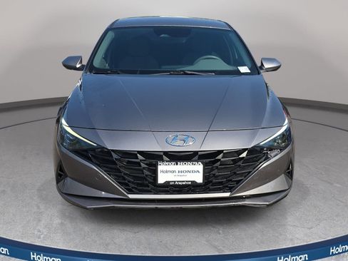 Used 2023 Hyundai Elantra SEL FWD image 3