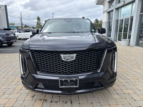 Used 2025 Cadillac Escalade Sport Platinum w/ LPO, ONYX Package AWD/4WD image 49