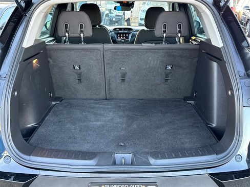 Used 2021 Chevrolet TrailBlazer LS w/ LPO, Blackout Package image 12