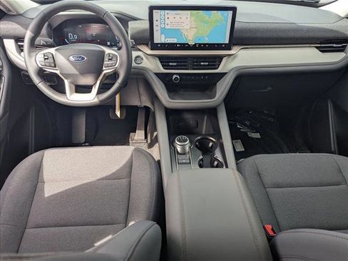 New 2026 Ford Explorer Active RWD image 14