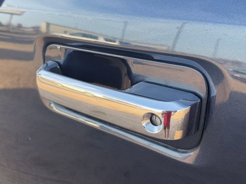 Used 2018 Ford F150 XLT w/ Equipment Group 302A Luxury image 8