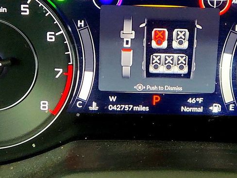 Used 2024 Acura RDX SH-AWD image 16