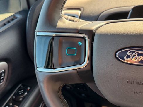 Used 2025 Ford Expedition Active AWD/4WD image 39
