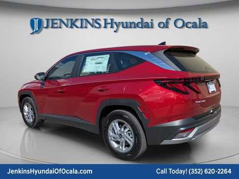New 2026 Hyundai Tucson SE image 6