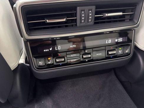 New 2026 Lexus LX 600 4WD w/ Luxury Package image 7