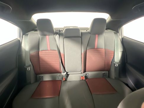 Used 2025 Toyota Corolla SE image 32