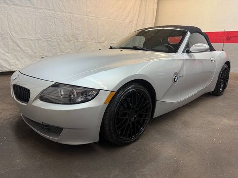 Used 2008 BMW Z4 3.0i image 1