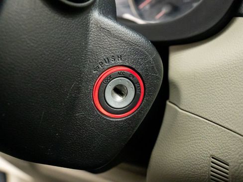 Used 2016 Subaru Impreza 2.0i Premium image 19