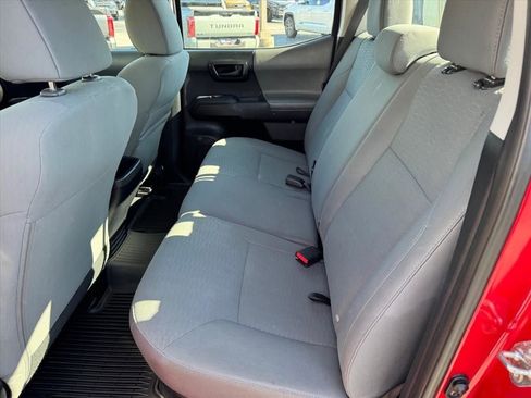 Used 2018 Toyota Tacoma SR w/ SR Convenience Package AWD/4WD image 13
