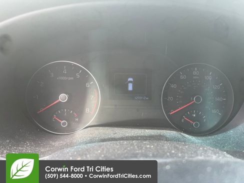 Used 2018 Kia Sportage LX AWD/4WD image 3