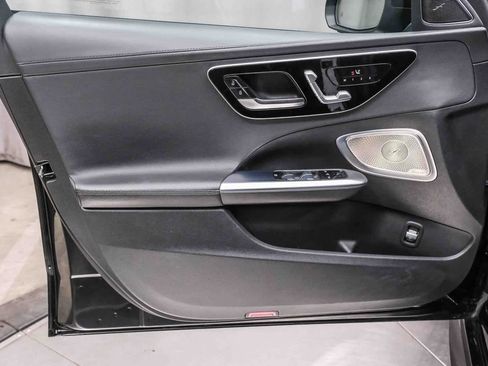 Certified 2022 Mercedes-Benz C 300 Sedan image 18