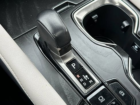 Used 2024 Lexus RX 350 Premium w/ Convenience Package FWD image 25
