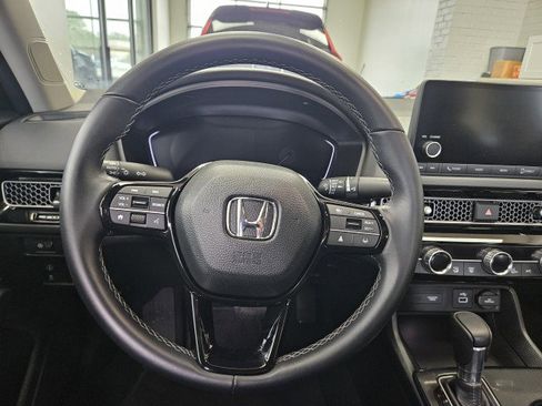 Used 2023 Honda Civic EX image 17