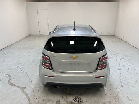 Used 2020 Chevrolet Sonic LT image 3