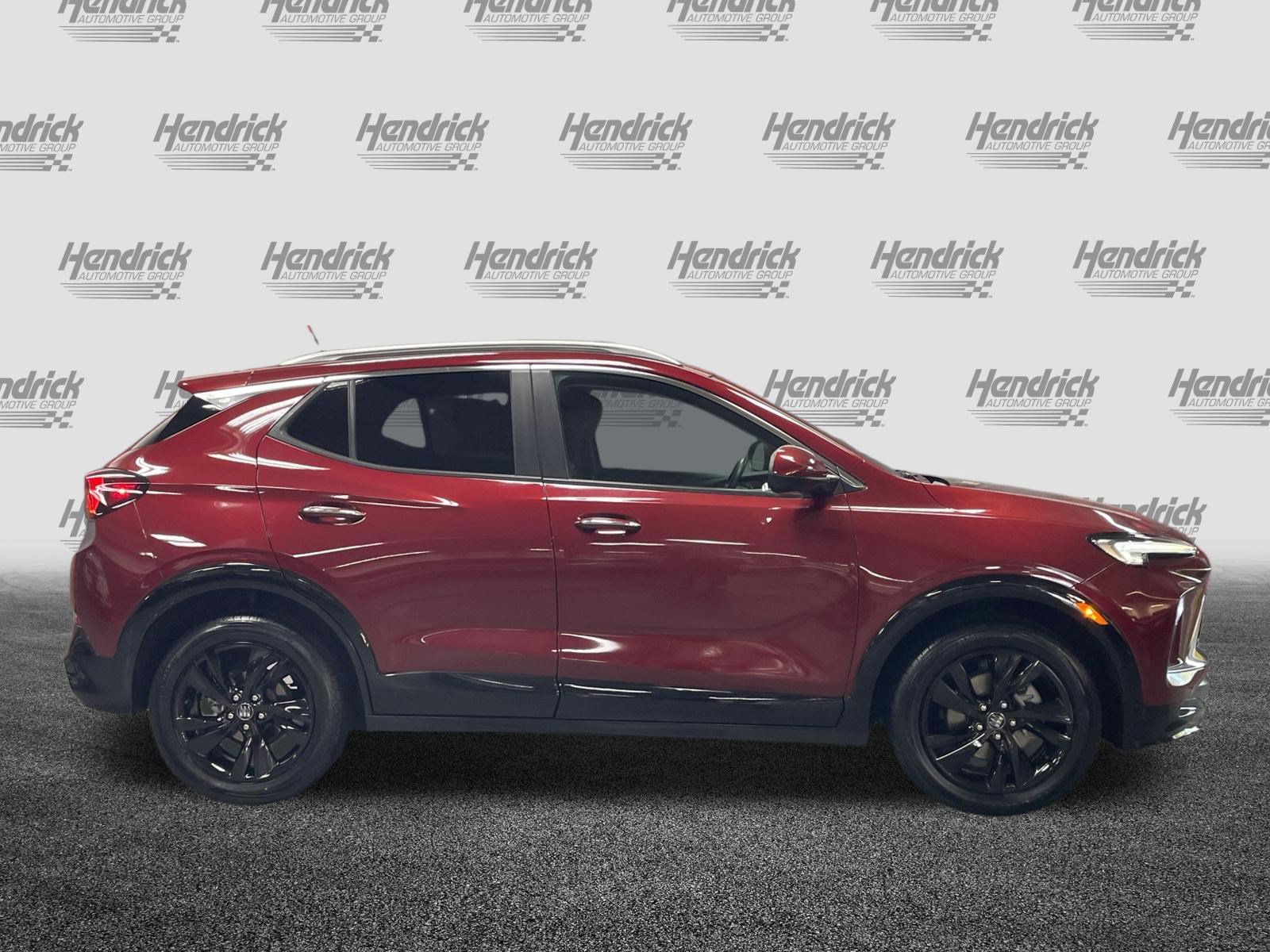 Used 2024 Buick Encore GX Sport Touring FWD image 11