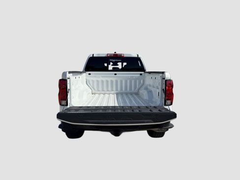 Used 2025 Chevrolet Colorado Trail Boss AWD/4WD image 35