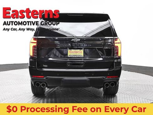 Used 2025 Chevrolet Suburban Z71 AWD/4WD image 6