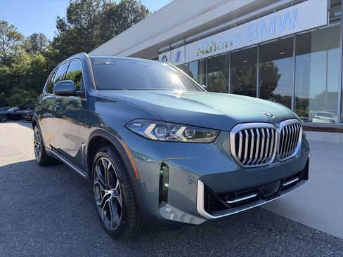 Certified 2024 BMW X5 sDrive40i w/ Premium Package RWD image 1