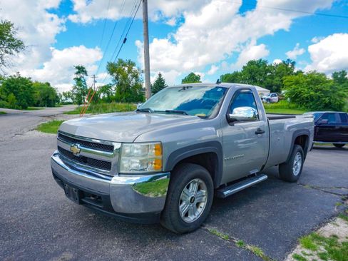Used 2008 Chevrolet Silverado 1500 W/T w/ Towing Package AWD/4WD image 7