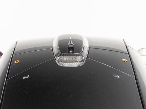 Used 2015 McLaren P1 image 88