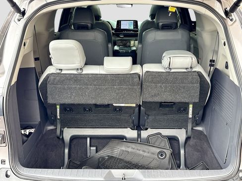 Certified 2024 Toyota Sienna Limited AWD/4WD image 27