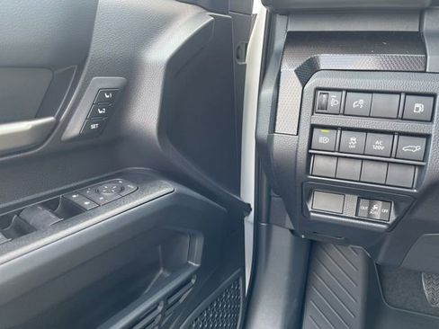 New 2026 Toyota 4Runner Limited image 31